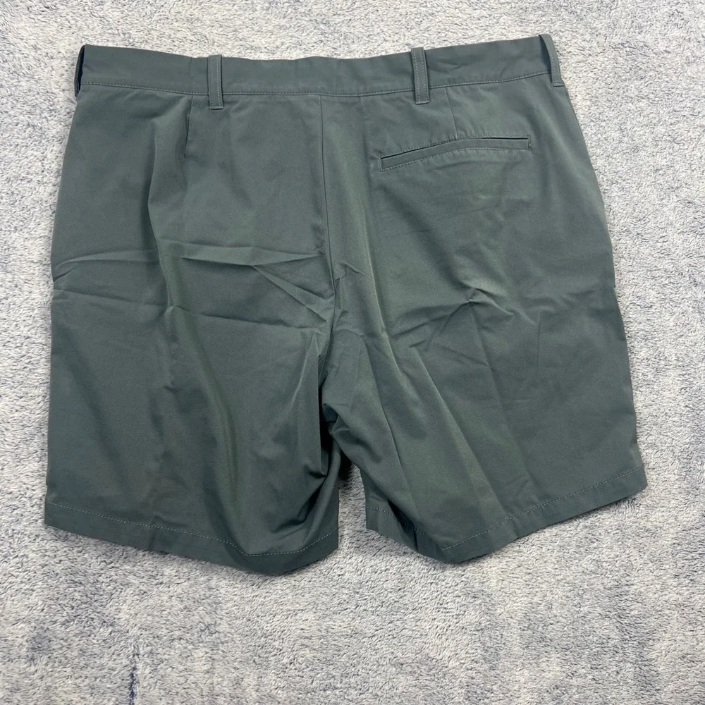 J.Crew Mens 33 Gray Tech Shorts 7 Inseam Performance Casual